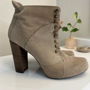 Nine West Tan Suede Lace-up Ankle Boots